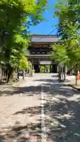 華厳寺の{uncategorized: "未分類", other: "その他", undefined: "問題あり", building: "その他建物", grave: "お墓", sacred_gate: "鳥居", guardian: "狛犬", statue: "像", buddha: "仏像", history: "歴史", nature: "自然", garden: "庭園", animal: "動物", pagoda: "塔", temizu: "手水舎", mountain_gate: "山門・神門", sanctuary: "本殿・本堂", subordinate: "末社・摂社", art: "芸術", scenery: "景色", jizo: "地蔵", ema: "絵馬", goshuin: "御朱印", omikuji: "おみくじ", items: "授与品その他", amulet: "お守り", goshuincho: "御朱印帳", eats: "食事", festival: "お祭り", votive_dance: "神楽", shichigosan: "七五三参", wedding: "結婚式", experience: "体験その他", initially: "初詣", around: "周辺", anti_infection: "感染症対策"}