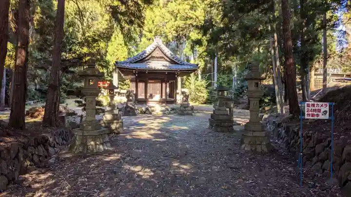 神明白山社相殿(杁下)のその他建物