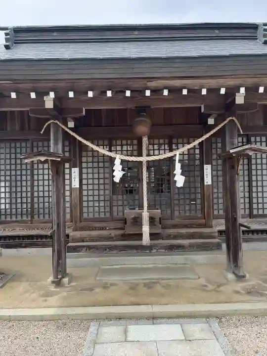 箸立天満宮の{uncategorized: "未分類", other: "その他", undefined: "問題あり", building: "その他建物", grave: "お墓", sacred_gate: "鳥居", guardian: "狛犬", statue: "像", buddha: "仏像", history: "歴史", nature: "自然", garden: "庭園", animal: "動物", pagoda: "塔", temizu: "手水舎", mountain_gate: "山門・神門", sanctuary: "本殿・本堂", subordinate: "末社・摂社", art: "芸術", scenery: "景色", jizo: "地蔵", ema: "絵馬", goshuin: "御朱印", omikuji: "おみくじ", items: "授与品その他", amulet: "お守り", goshuincho: "御朱印帳", eats: "食事", festival: "お祭り", votive_dance: "神楽", shichigosan: "七五三参", wedding: "結婚式", experience: "体験その他", initially: "初詣", around: "周辺", anti_infection: "感染症対策"}