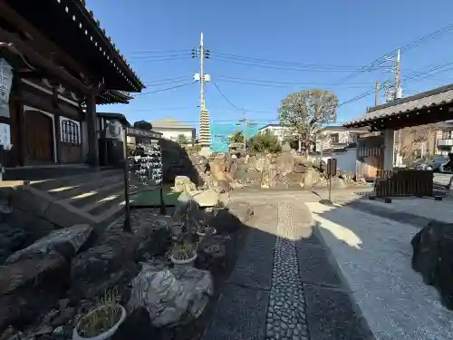 曹禅寺の{uncategorized: "未分類", other: "その他", undefined: "問題あり", building: "その他建物", grave: "お墓", sacred_gate: "鳥居", guardian: "狛犬", statue: "像", buddha: "仏像", history: "歴史", nature: "自然", garden: "庭園", animal: "動物", pagoda: "塔", temizu: "手水舎", mountain_gate: "山門・神門", sanctuary: "本殿・本堂", subordinate: "末社・摂社", art: "芸術", scenery: "景色", jizo: "地蔵", ema: "絵馬", goshuin: "御朱印", omikuji: "おみくじ", items: "授与品その他", amulet: "お守り", goshuincho: "御朱印帳", eats: "食事", festival: "お祭り", votive_dance: "神楽", shichigosan: "七五三参", wedding: "結婚式", experience: "体験その他", initially: "初詣", around: "周辺", anti_infection: "感染症対策"}