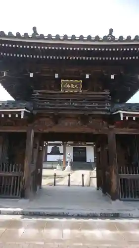 養源寺の山門・神門