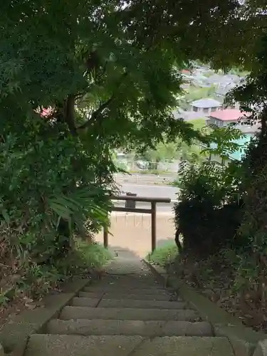 権現神社の鳥居