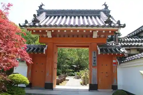 理智院の山門・神門