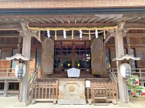 前鳥神社の本殿・本堂