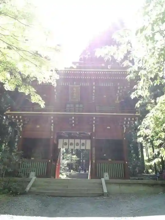 御岩神社の山門・神門