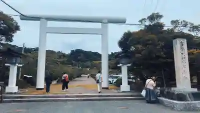 安房神社の鳥居