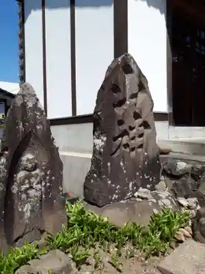 正一位子育稲荷大明神のその他建物