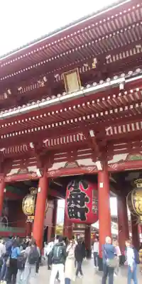 浅草寺の山門・神門