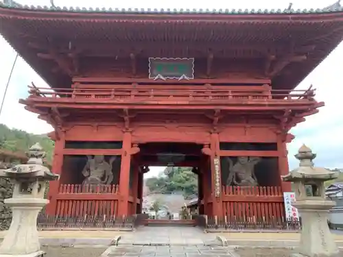 粉河寺の山門・神門