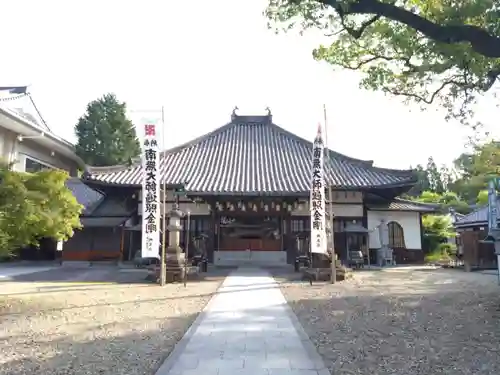 八事山 興正寺の本殿・本堂