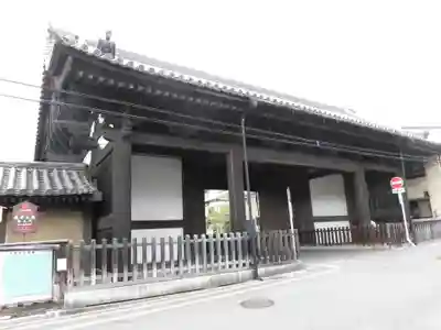 蓮華王院(三十三間堂)の山門・神門