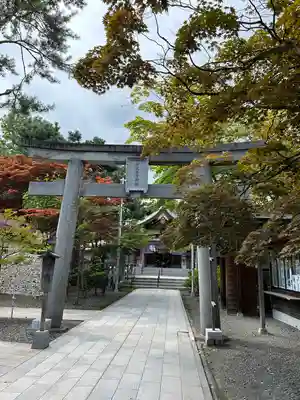 彌彦神社　(伊夜日子神社)の鳥居