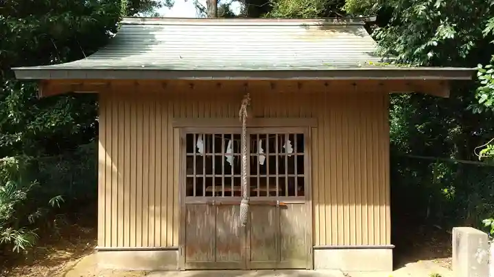 稲生神社の本殿・本堂