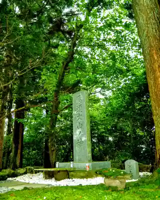尻岸内八幡神社の末社・摂社