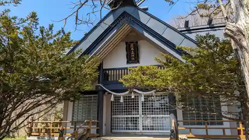 昆布森神社の本殿・本堂
