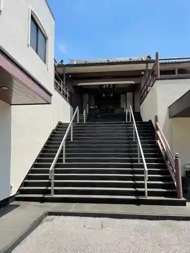 浄光寺の本殿・本堂