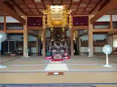 慈眼寺の本殿