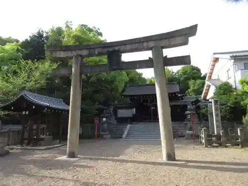 離宮八幡宮の鳥居