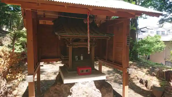 大稲荷神社の末社・摂社