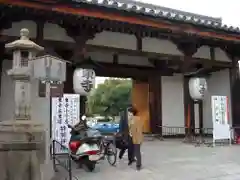 東寺（教王護国寺）の山門