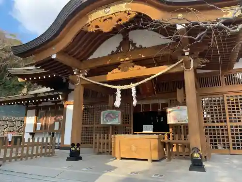 天之御中主神社の{uncategorized: "未分類", other: "その他", undefined: "問題あり", building: "その他建物", grave: "お墓", sacred_gate: "鳥居", guardian: "狛犬", statue: "像", buddha: "仏像", history: "歴史", nature: "自然", garden: "庭園", animal: "動物", pagoda: "塔", temizu: "手水舎", mountain_gate: "山門・神門", sanctuary: "本殿・本堂", subordinate: "末社・摂社", art: "芸術", scenery: "景色", jizo: "地蔵", ema: "絵馬", goshuin: "御朱印", omikuji: "おみくじ", items: "授与品その他", amulet: "お守り", goshuincho: "御朱印帳", eats: "食事", festival: "お祭り", votive_dance: "神楽", shichigosan: "七五三参", wedding: "結婚式", experience: "体験その他", initially: "初詣", around: "周辺", anti_infection: "感染症対策"}
