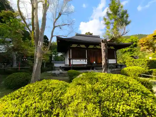 海住山寺の{uncategorized: "未分類", other: "その他", undefined: "問題あり", building: "その他建物", grave: "お墓", sacred_gate: "鳥居", guardian: "狛犬", statue: "像", buddha: "仏像", history: "歴史", nature: "自然", garden: "庭園", animal: "動物", pagoda: "塔", temizu: "手水舎", mountain_gate: "山門・神門", sanctuary: "本殿・本堂", subordinate: "末社・摂社", art: "芸術", scenery: "景色", jizo: "地蔵", ema: "絵馬", goshuin: "御朱印", omikuji: "おみくじ", items: "授与品その他", amulet: "お守り", goshuincho: "御朱印帳", eats: "食事", festival: "お祭り", votive_dance: "神楽", shichigosan: "七五三参", wedding: "結婚式", experience: "体験その他", initially: "初詣", around: "周辺", anti_infection: "感染症対策"}