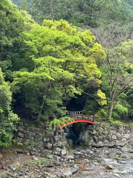 丹生川上神社(中社)(奈良県)