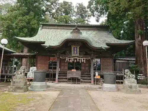 若宮八幡宮の本殿・本堂