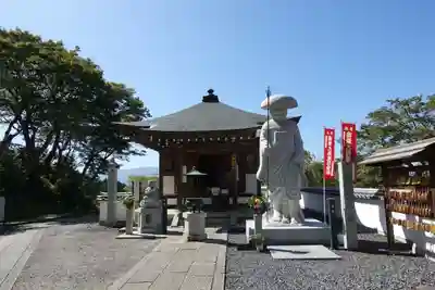 岡寺（龍蓋寺）の末社・摂社