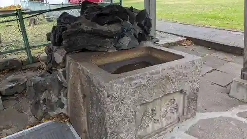 御傘山神社の手水