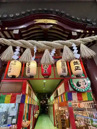 三瀧山不動院の山門・神門