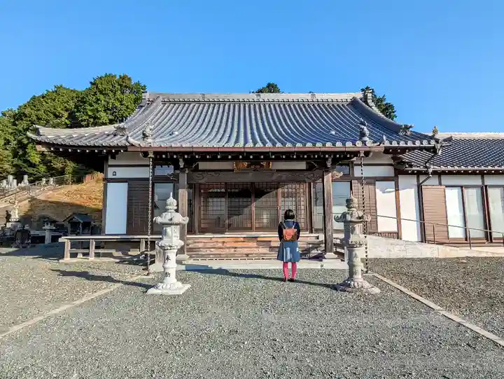 長栄寺の本殿・本堂