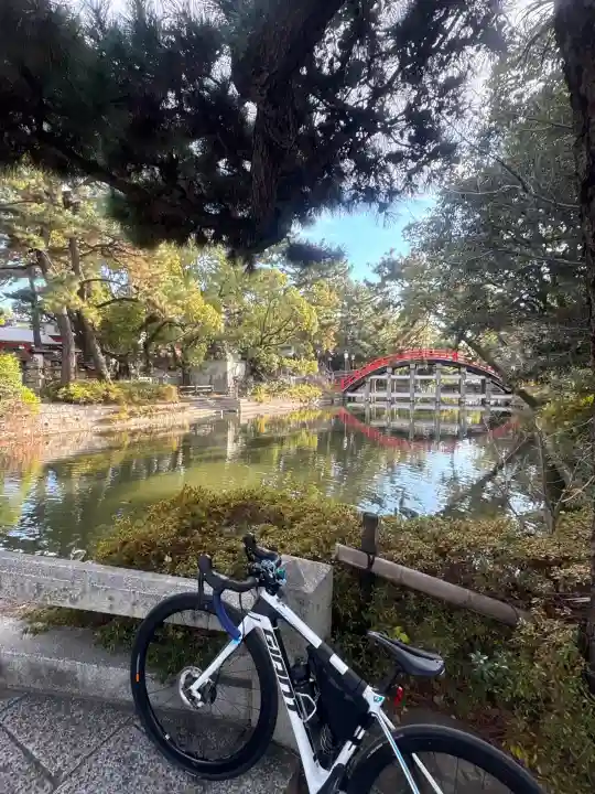 住吉大社の{uncategorized: "未分類", other: "その他", undefined: "問題あり", building: "その他建物", grave: "お墓", sacred_gate: "鳥居", guardian: "狛犬", statue: "像", buddha: "仏像", history: "歴史", nature: "自然", garden: "庭園", animal: "動物", pagoda: "塔", temizu: "手水舎", mountain_gate: "山門・神門", sanctuary: "本殿・本堂", subordinate: "末社・摂社", art: "芸術", scenery: "景色", jizo: "地蔵", ema: "絵馬", goshuin: "御朱印", omikuji: "おみくじ", items: "授与品その他", amulet: "お守り", goshuincho: "御朱印帳", eats: "食事", festival: "お祭り", votive_dance: "神楽", shichigosan: "七五三参", wedding: "結婚式", experience: "体験その他", initially: "初詣", around: "周辺", anti_infection: "感染症対策"}