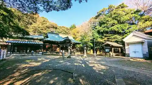 畑子安神社の建物その他