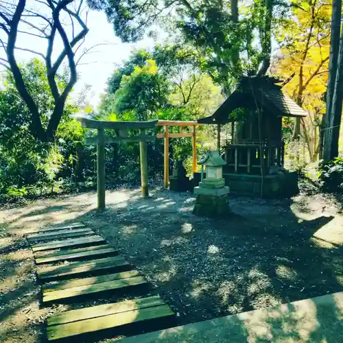 諏訪神社の末社・摂社