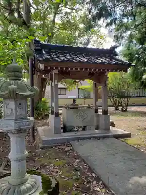 諏訪神社の手水舎