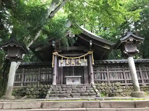 諏訪大社上社前宮(長野県)