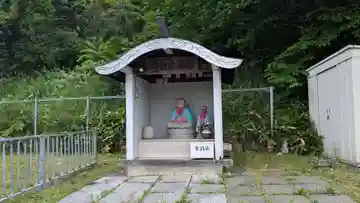 延命地蔵尊の本殿・本堂