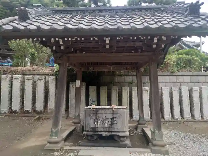 龍口寺の手水舎
