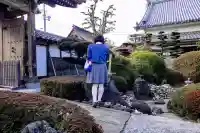 修造院(曼陀羅寺塔頭)の手水舎