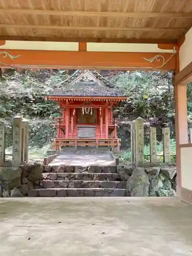 小烏神社（若山神社境内摂社）の本殿・本堂