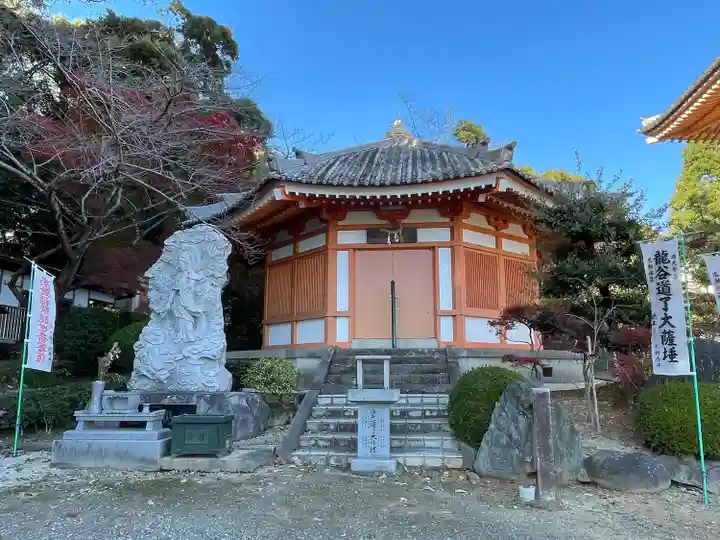 龍谷寺の末社・摂社