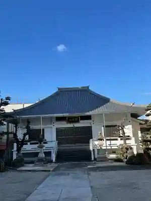 情妙寺の本殿・本堂