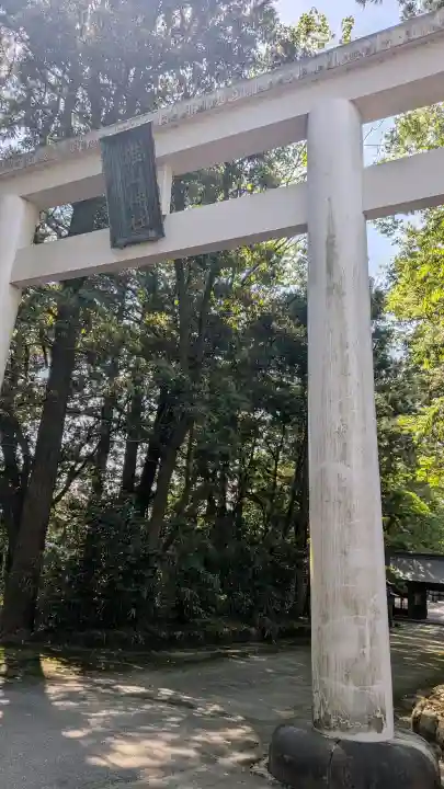 雄山神社前立社壇の{uncategorized: "未分類", other: "その他", undefined: "問題あり", building: "その他建物", grave: "お墓", sacred_gate: "鳥居", guardian: "狛犬", statue: "像", buddha: "仏像", history: "歴史", nature: "自然", garden: "庭園", animal: "動物", pagoda: "塔", temizu: "手水舎", mountain_gate: "山門・神門", sanctuary: "本殿・本堂", subordinate: "末社・摂社", art: "芸術", scenery: "景色", jizo: "地蔵", ema: "絵馬", goshuin: "御朱印", omikuji: "おみくじ", items: "授与品その他", amulet: "お守り", goshuincho: "御朱印帳", eats: "食事", festival: "お祭り", votive_dance: "神楽", shichigosan: "七五三参", wedding: "結婚式", experience: "体験その他", initially: "初詣", around: "周辺", anti_infection: "感染症対策"}