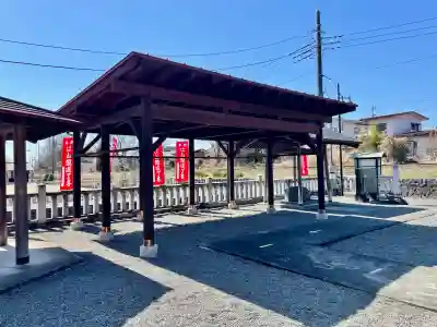 はね瀧道了尊の{uncategorized: "未分類", other: "その他", undefined: "問題あり", building: "その他建物", grave: "お墓", sacred_gate: "鳥居", guardian: "狛犬", statue: "像", buddha: "仏像", history: "歴史", nature: "自然", garden: "庭園", animal: "動物", pagoda: "塔", temizu: "手水舎", mountain_gate: "山門・神門", sanctuary: "本殿・本堂", subordinate: "末社・摂社", art: "芸術", scenery: "景色", jizo: "地蔵", ema: "絵馬", goshuin: "御朱印", omikuji: "おみくじ", items: "授与品その他", amulet: "お守り", goshuincho: "御朱印帳", eats: "食事", festival: "お祭り", votive_dance: "神楽", shichigosan: "七五三参", wedding: "結婚式", experience: "体験その他", initially: "初詣", around: "周辺", anti_infection: "感染症対策"}