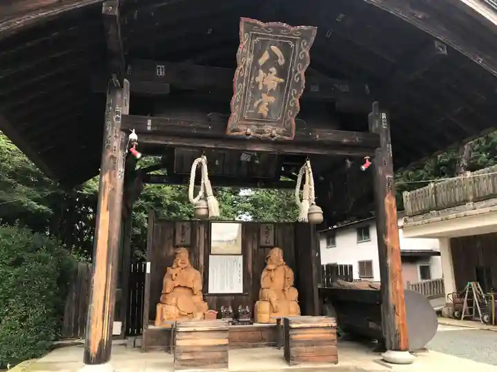 盛岡八幡宮の末社・摂社