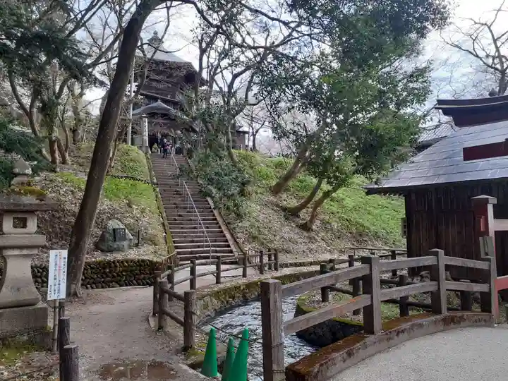 宇賀神堂の周辺