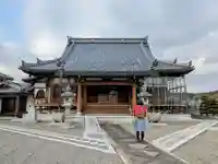九品寺の本殿・本堂