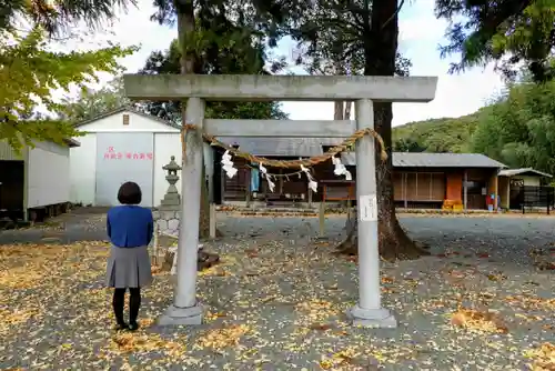 三嶋神社の鳥居