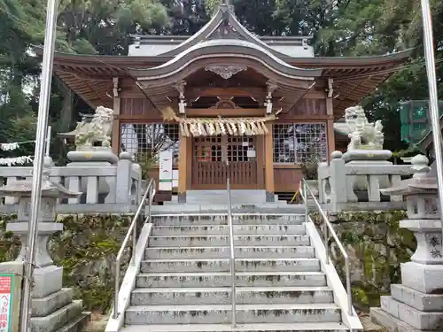 平野神社の本殿